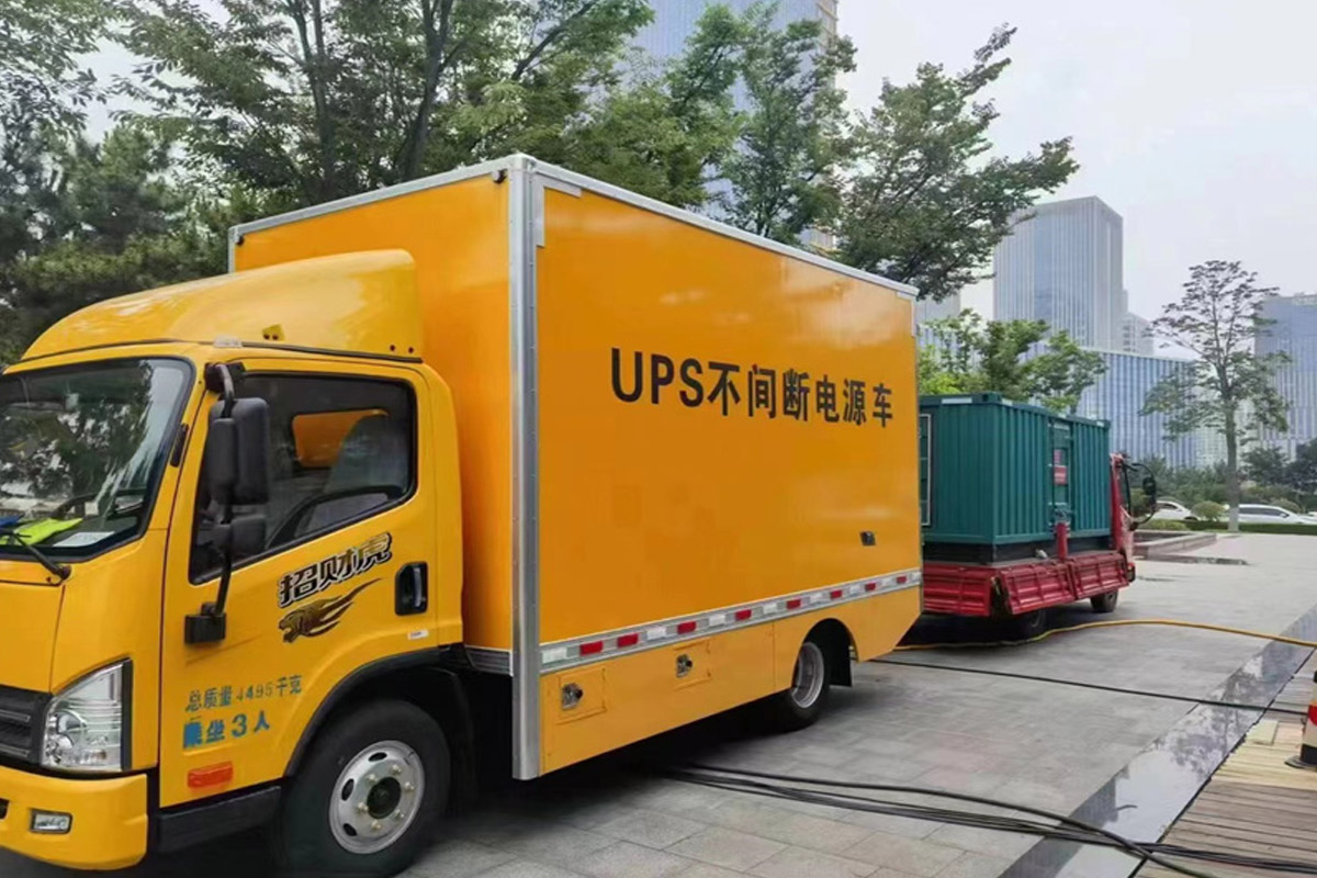 镇巴发电机租赁施工现场
